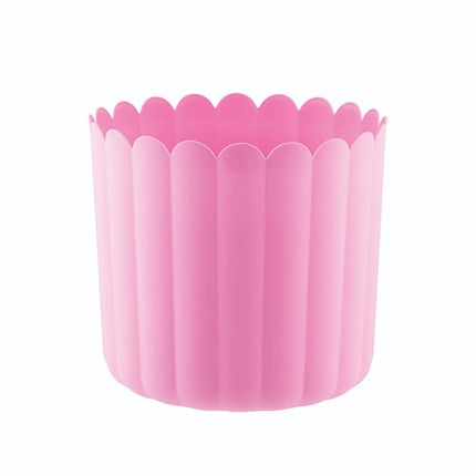 scalloped edge plant pot